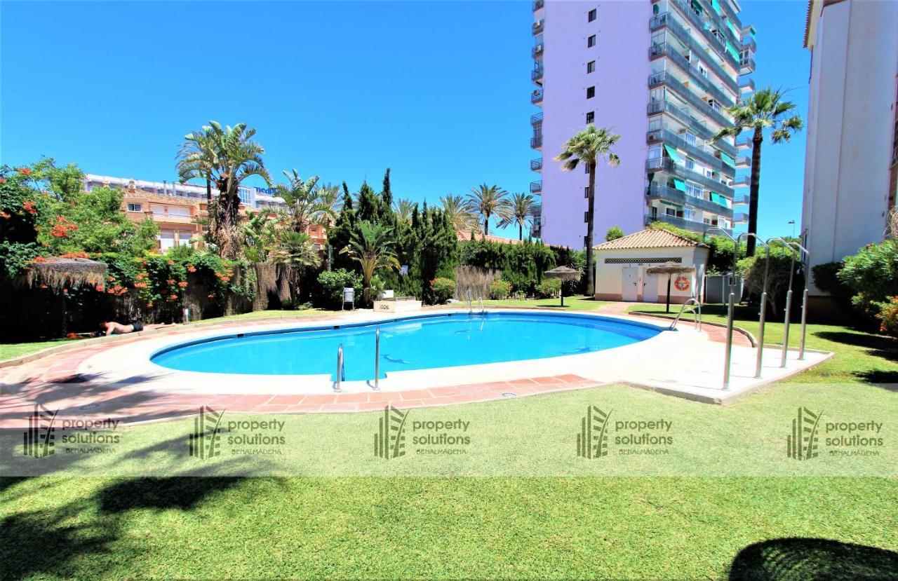Timon II Apartamentos - A Solo 90 Metros De La Playa - Parking Gratis - Avenida De Las Palmeras Benalmadena Bagian luar foto