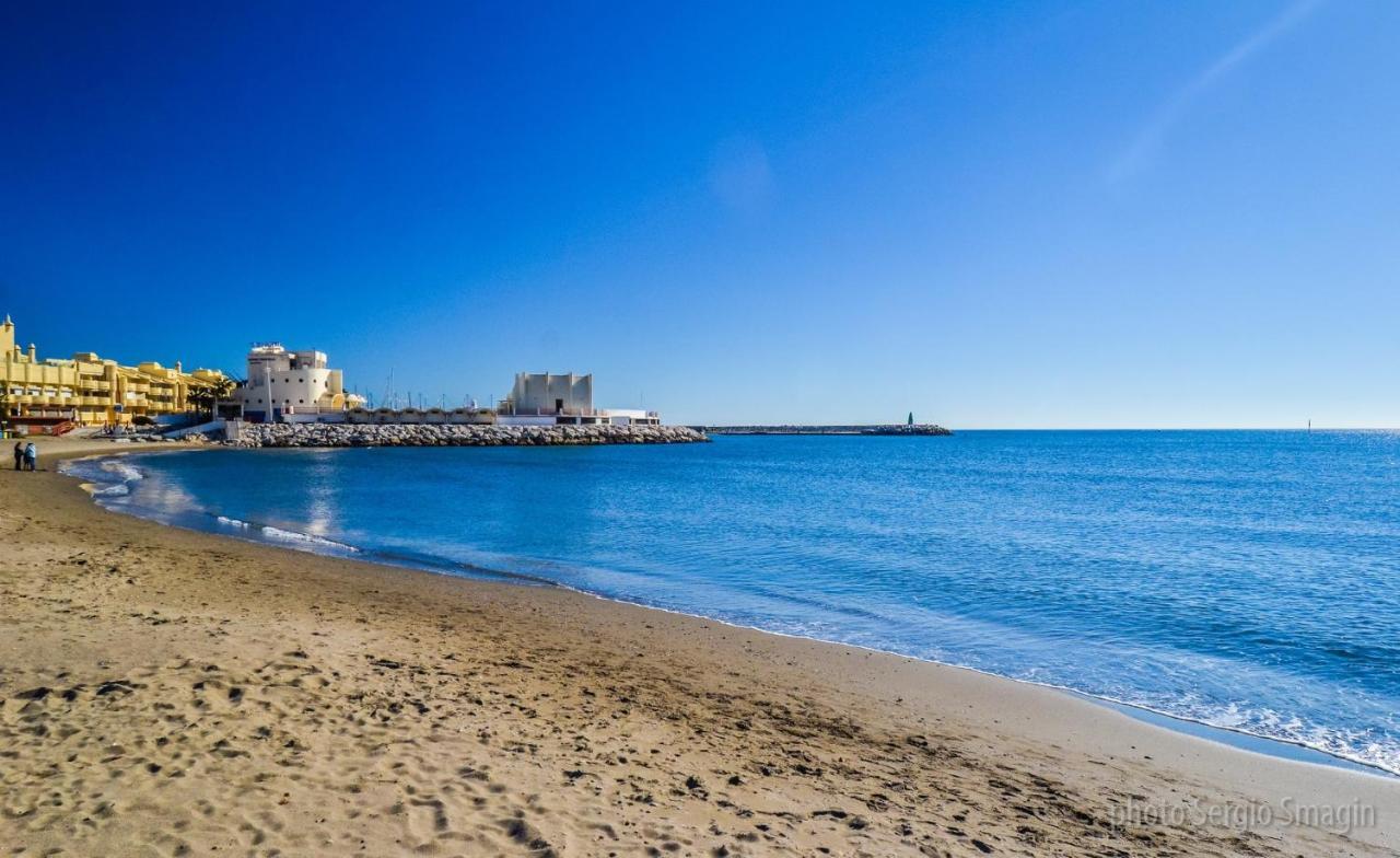 Timon II Apartamentos - A Solo 90 Metros De La Playa - Parking Gratis - Avenida De Las Palmeras Benalmadena Bagian luar foto