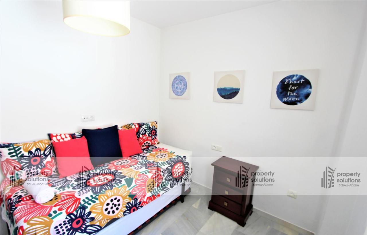 Timon II Apartamentos - A Solo 90 Metros De La Playa - Parking Gratis - Avenida De Las Palmeras Benalmadena Bagian luar foto